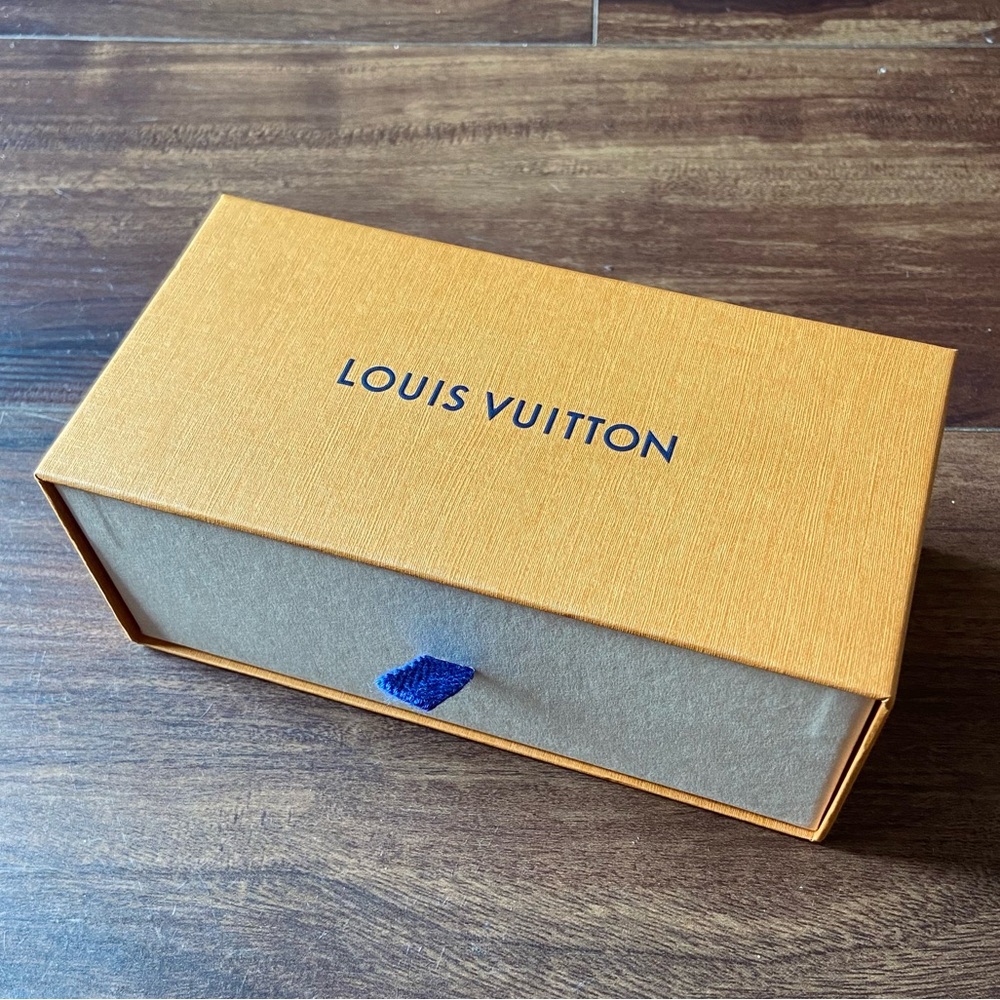 ✨SOLD✨NEW Empty Louis Vuitton Sunglasses/Glasses Box